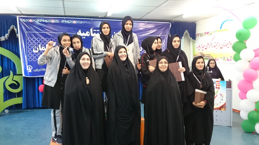 رتبه اول  تنیس روی میز