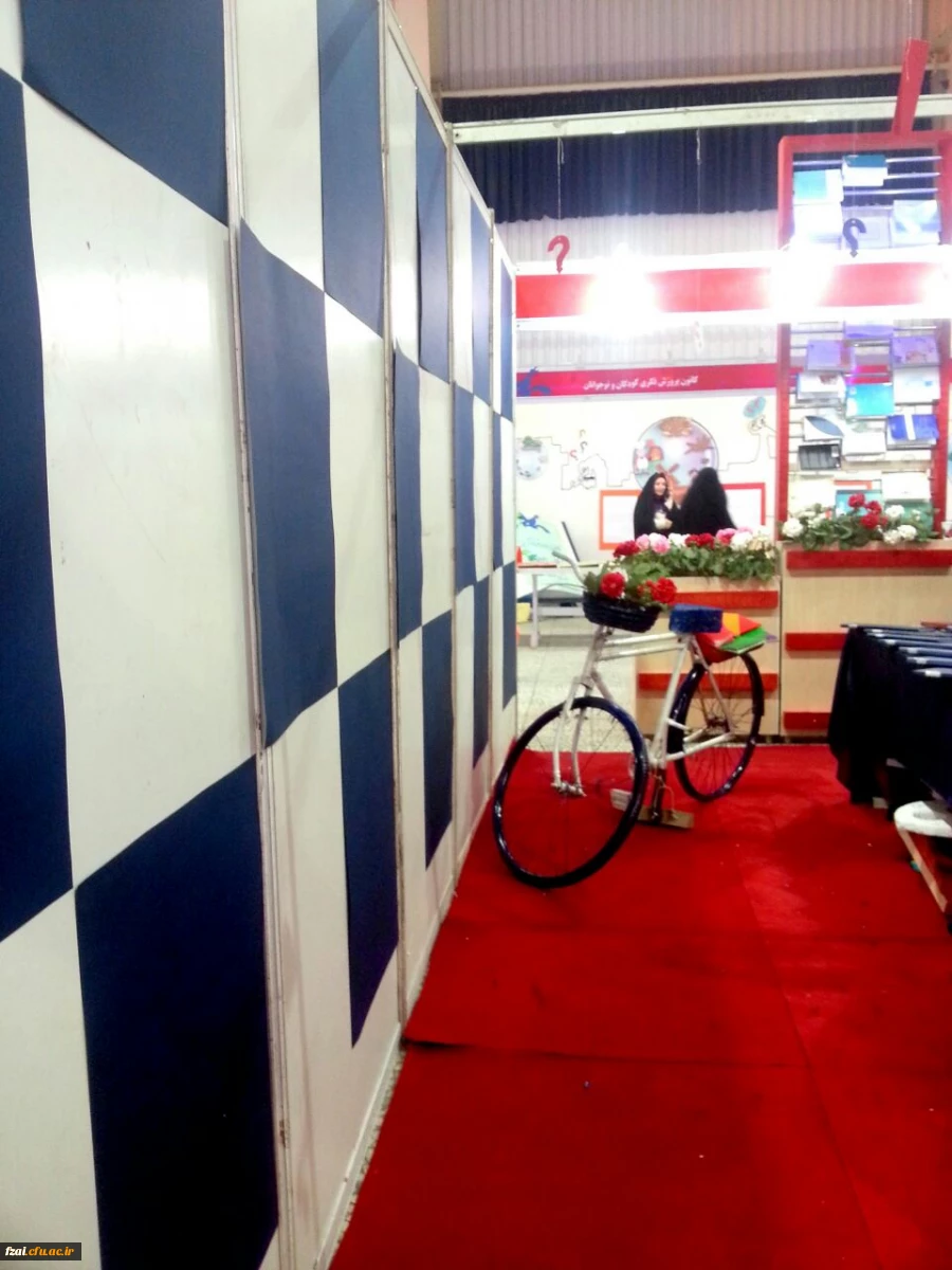 طراحی دکور غرفه ی دانشگاه فرهنگیان در یازدهمین نمایشگاه بین االمللی پژوهش و فناوری 
با همکاری کانون تبلیغات و ترویج ارزشهای اسلامی پردیس فاطمه زهرا (س) اصفهان