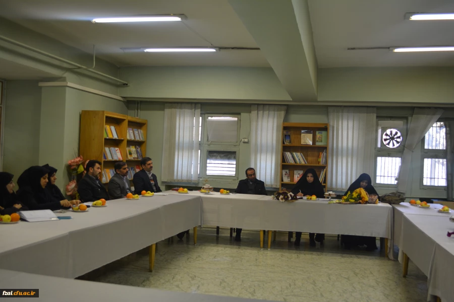 اولین جلسه شورای اداری با حضور سرپرست جدید