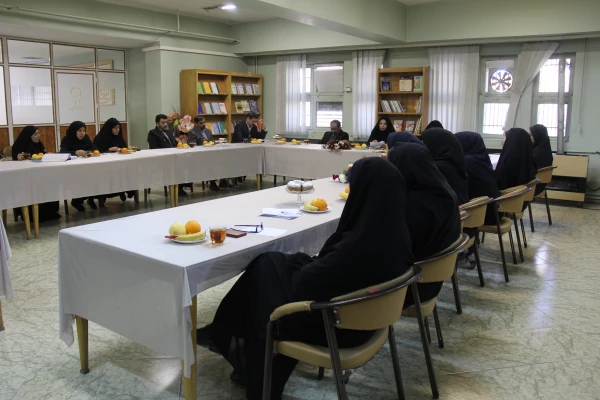 اولین جلسه شورای اداری با حضور سرپرست جدید