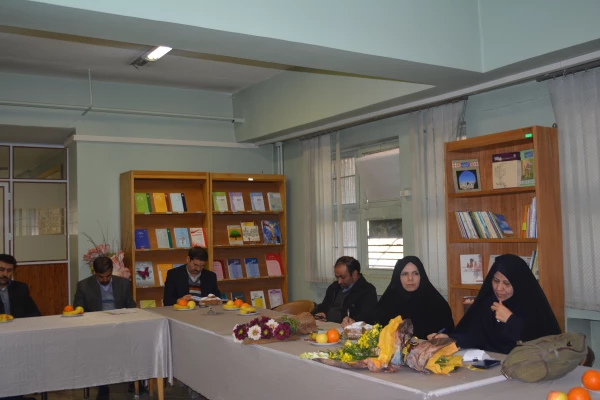 اولین جلسه شورای اداری با حضور سرپرست جدید