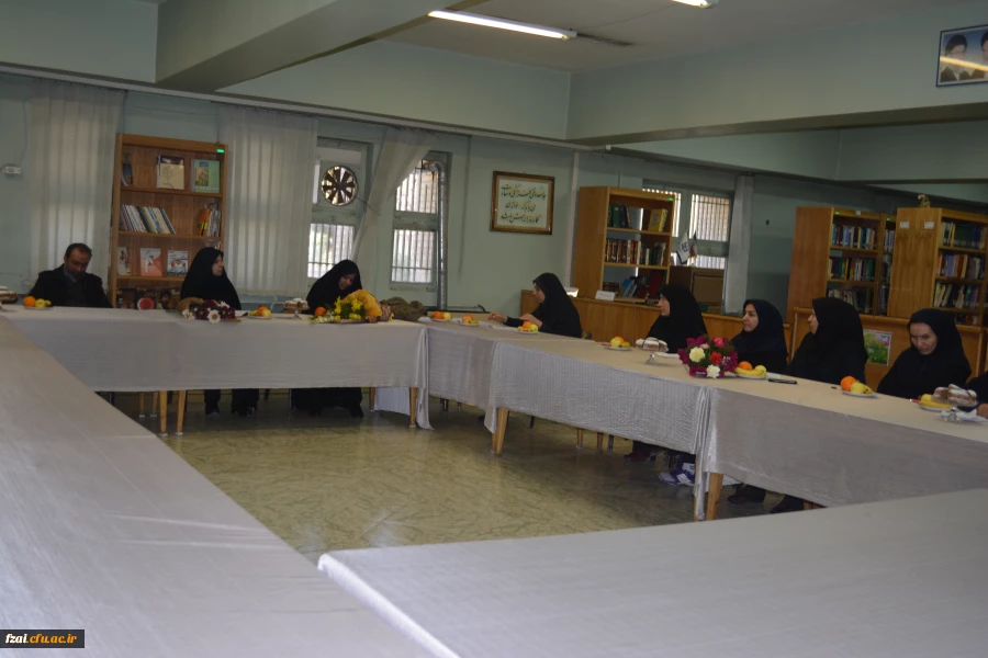 اولین جلسه شورای اداری با حضور سرپرست جدید