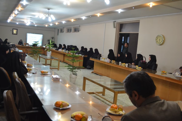 جلسه شورای عمومی مدرسین پردیس فاطمه زهرا (س)