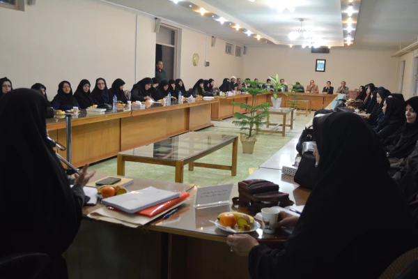 جلسه شورای عمومی مدرسین پردیس فاطمه زهرا (س)