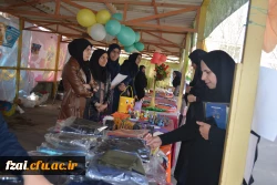 برپایی بازارچه خیریه در پردیس فاطمه زهرا سلام الله علیها