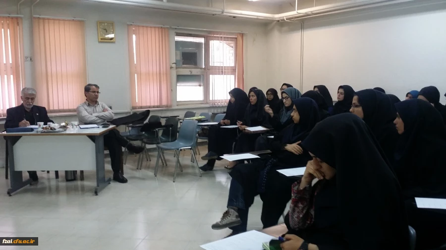 نمایش و نقد آثار برگزیده جشنواره فیلم رشد در دانشگاه فرهنگیان پردیس فاطمه زهرا(س)