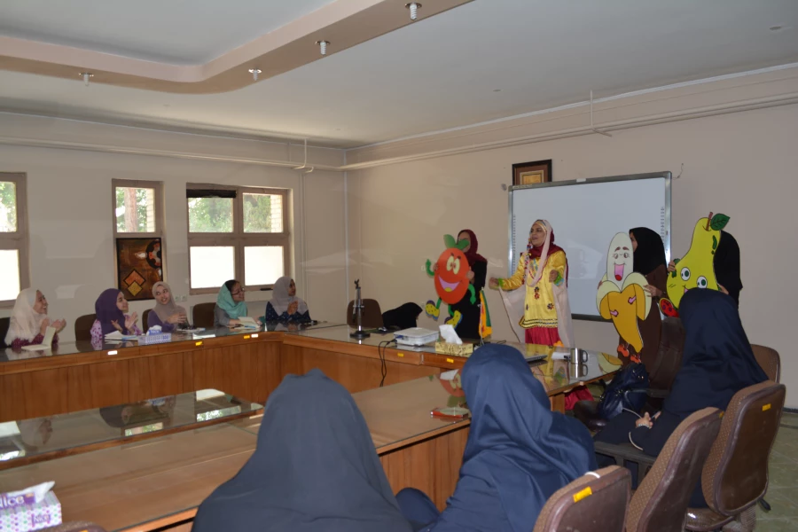 بازدید دانشجومعلمان دانشگاه مالایای مالزی از پردیس فاطمه زهرا (س) اصفهان