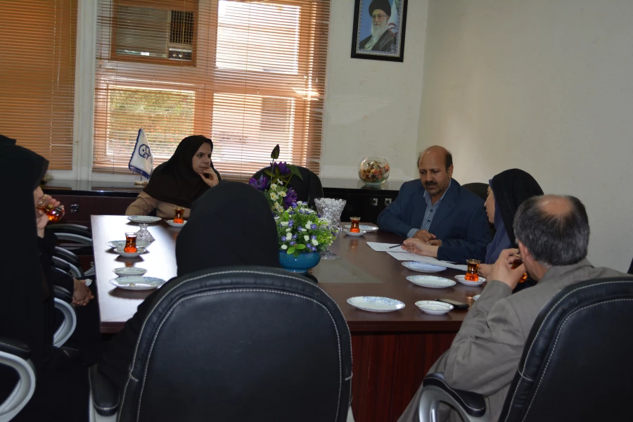 بازدید دکتر موسی پور از پردیس فاطمه زهرا (س) اصفهان