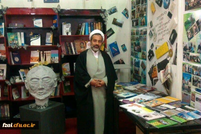 بازدید نماینده مقام معظم رهبری در دانشگاه فرهنگیان استان اصفهان ازغرفه دانشگاه فرهنگیان در دوازدهمین نمایشگاه پژوهش و فناوری