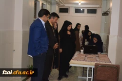 بازدید دکترعروف زاد مدیریت امور پردیس های  استان اصفهان از ورکشاپ دانشجویان هنر پردیس فاطمه زهرا (س) اصفهان