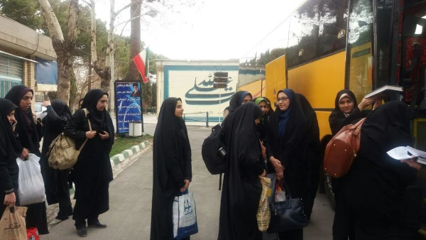 اعزام کاروان راهیان نور پردیس حضرت فاطمه زهرا (س) اصفهان