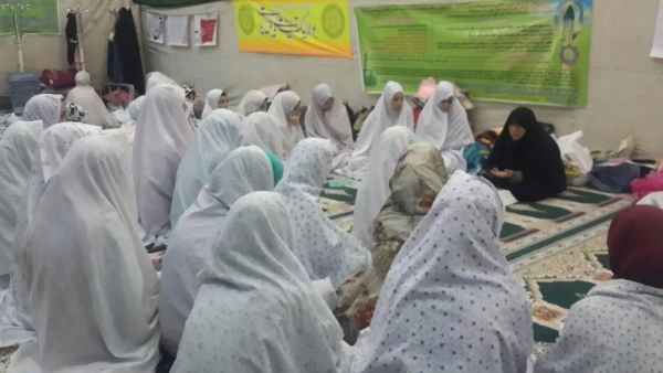 مراسم معنوی اعتکاف دانشجویان پردیس فاطمه زهرا(س) اصفهان