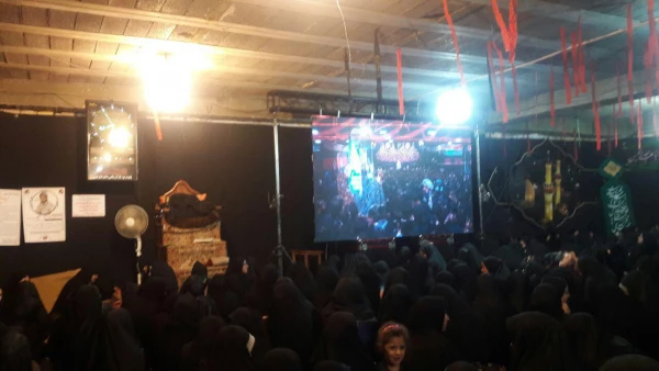 برگزاری مراسم عزاداری به مناسبت ایام شهادت امام حسین (ع) در پردیس فاطمه زهرا (س) اصفهان