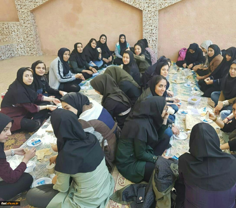 برگزاری اردوی یک روزه باغ بهادران به مناسبت هفته تربیت بدنی