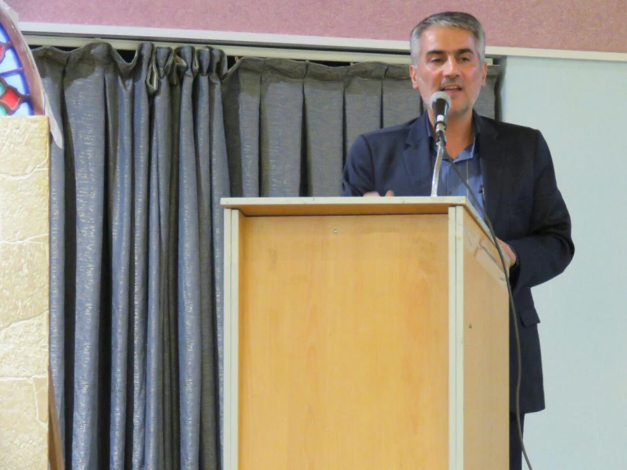 نشست صمیمی دانشجویان ورودی 95 و 96 با مسئولان حراست اداره کل آموزش و پرورش ، مدیریت استان و پردیس فاطمه زهرا (س) اول آبان ماه 96