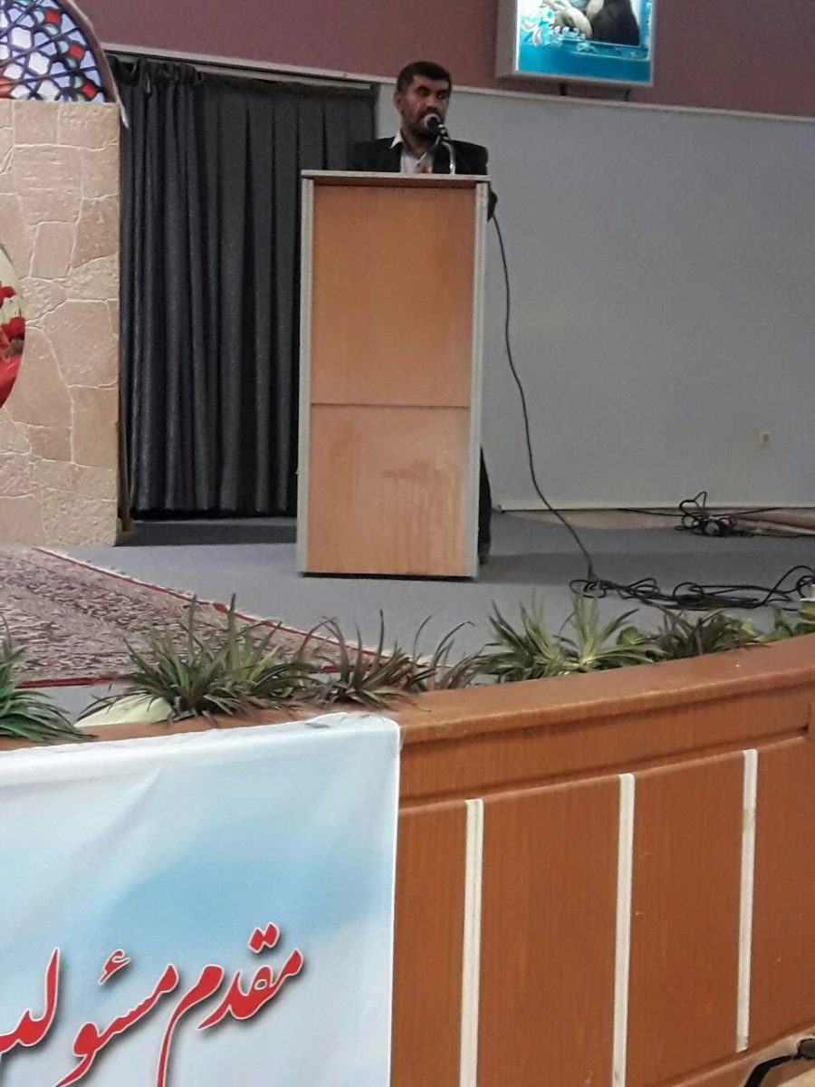 نشست صمیمی دانشجویان ورودی 95 و 96 با مسئول گزینش حراست اداره کل آموزش و پرورش ، حراست مدیریت استان و پردیس فاطمه زهرا (س) اول آبان ماه 96