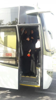 زیارت مزار "شهید محسن حججی" توسط جمعی از دانشجومعلمان و مسئولان پردیس فاطمه زهرا (س) اصفهان