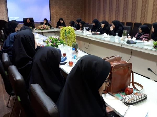 کارگاه نحوه پاسخگویی به سوالات دینی دانش آموزان و درک مفاهیم دینی در کودکان