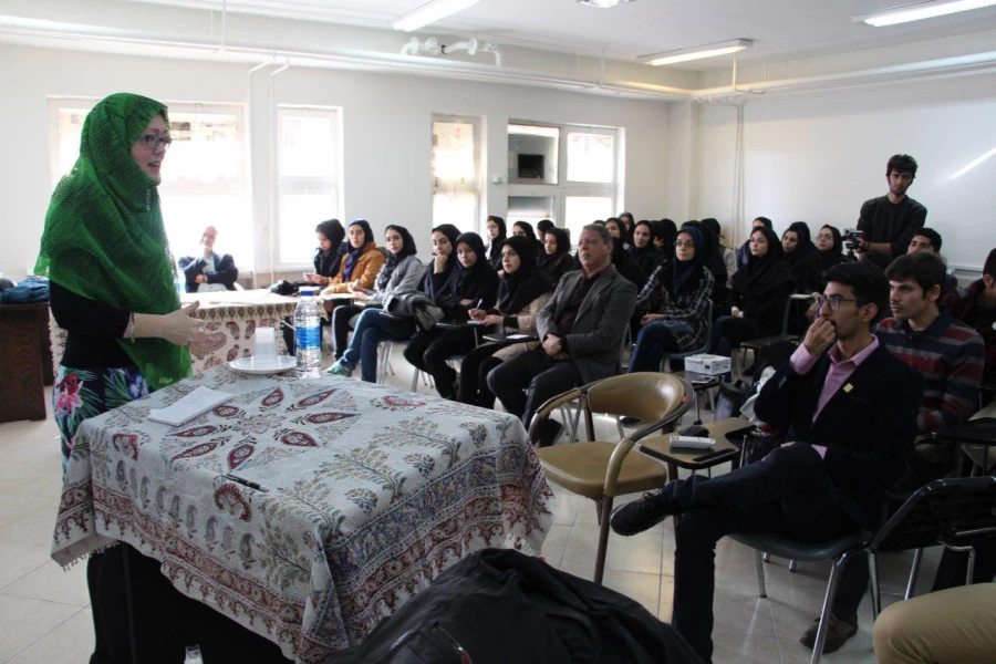 همایشی با حضور افتخاری پروفسور کارمل سالیوان (Carmel O' Sullivan) از اندیشمندان حوزه تربیت معلم کشور ایرلند