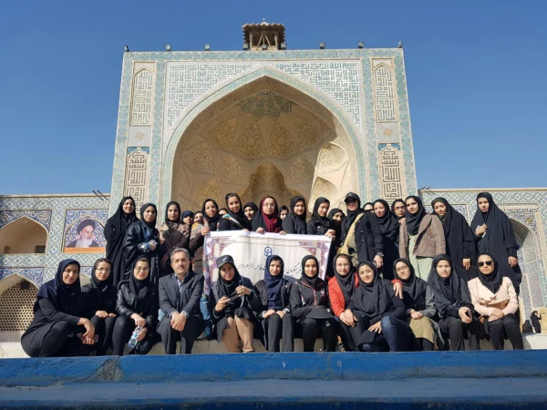 برگزاری کارگاه اصفهان شناسی و بازدید از مناطق گردشگری