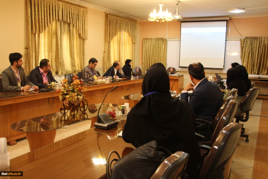 برگزرای کارگاه آموزشی با عنوان آموزش نرم افزار  شبیه  ساز آزمایشگاه شیمی در روز برگزاری همایش شیمی