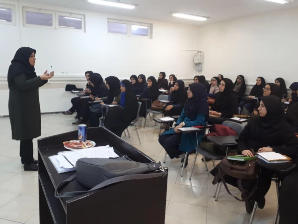 برگزاری کارگاه روش تدریس نوین در علوم ابتدایی