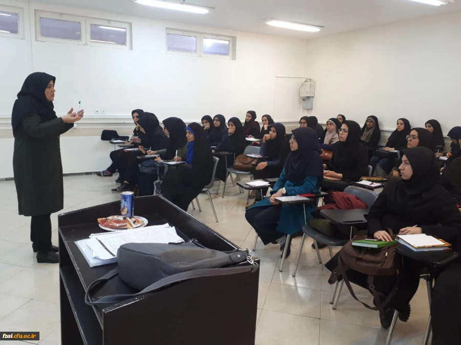 برگزاری کارگاه روش تدریس نوین در علوم ابتدایی