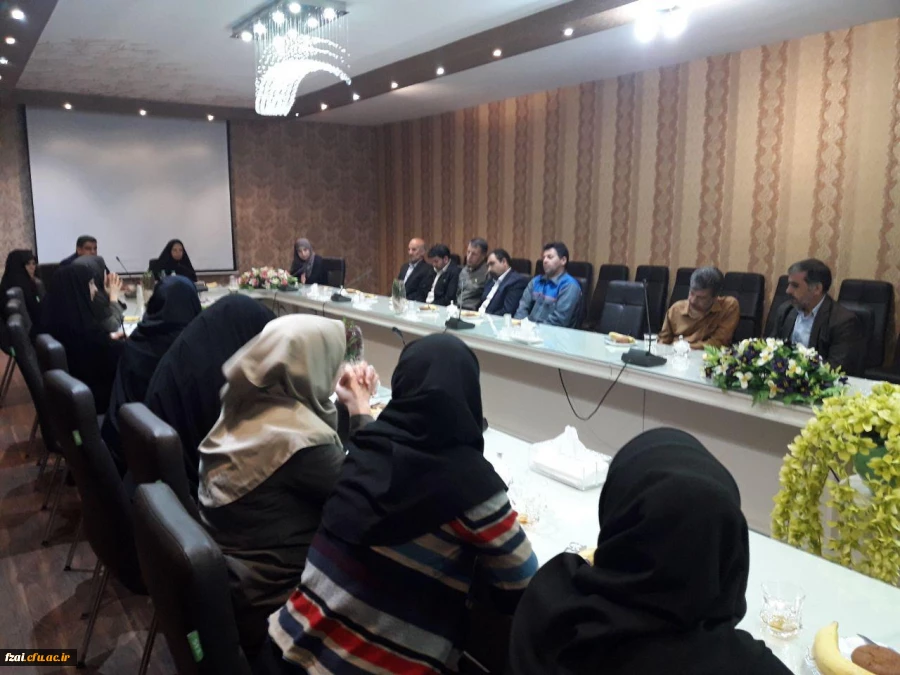 جلسه شورای عمومی کارکنان پردیس فاطمه زهرا (س)