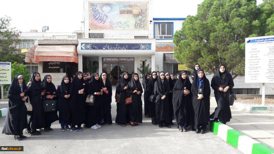 بازدید از آسایشگاه جانبازان گلدشت نجف آباد در تاریخ ۲ اردیبهشت ۹۷، با تدارک و برنامه ریزی کانون سلامت پردیس فاطمه الزهرا(س)، به مناسبت روز جانباز و ولادت حضرت ابوالفضل(ع)