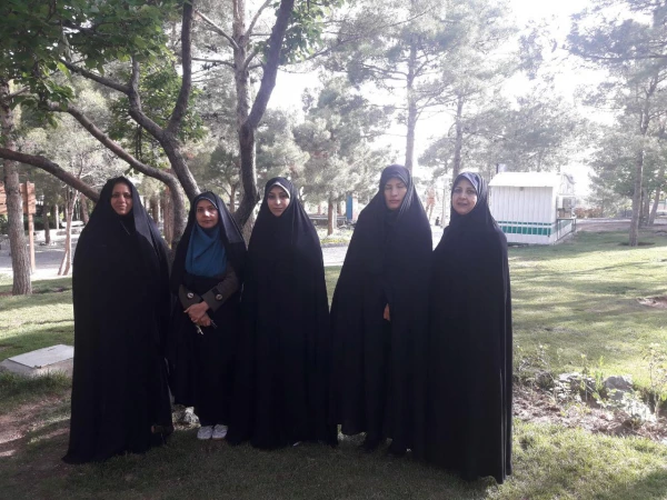 کوه گشت کارکنان پردیس فاطمه زهرا (س) به مناسبت هفته سلامت