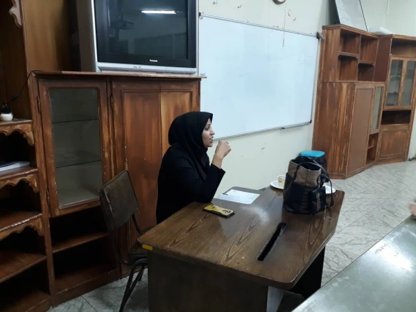 نشست تخصصی بهداشت زنان و دختران در خوابگاه پردیس فاطمه الزهرا(س) اصفهان