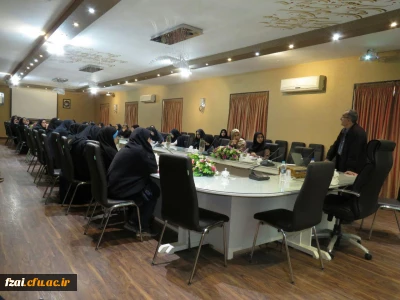 همایش ارتقای حرفه ای معلمان ریاضی.چرا؟و چگونه؟