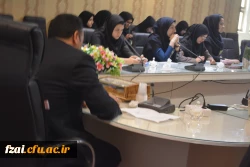 ارزیابی مطلوبیت دانشگاه از منظر دانشجو یان پردیس فاطمه زهرا (س) اصفهان هم اکنون