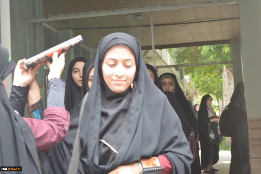 اعزام دانشجو معلمان و اساتید پردیس فاطمه زهرا (س) جهت شرکت در مراسم دیدار با مقام معظم رهبری حفظه الله