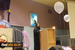 فضا سازی و برگزاری جشن هفته خوابگاه در پردیس فاطمه زهرا (س) اصفهان . همراه با سخنرانی مسوولین ، تقدیرازدانشجویان  فعال، تقدیرازاتاق برتروجمعی ازکارکنان با محوریت شعار امسال حمایت از کالای ایرانی