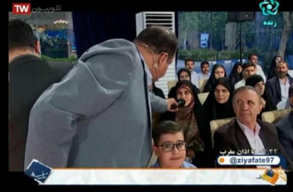 حضور نمایندگان پردیس فاطمه زهرا (س) در ویژه برنامه یک شهر یک ضیافت شبکه استانی سیمای اصفهان