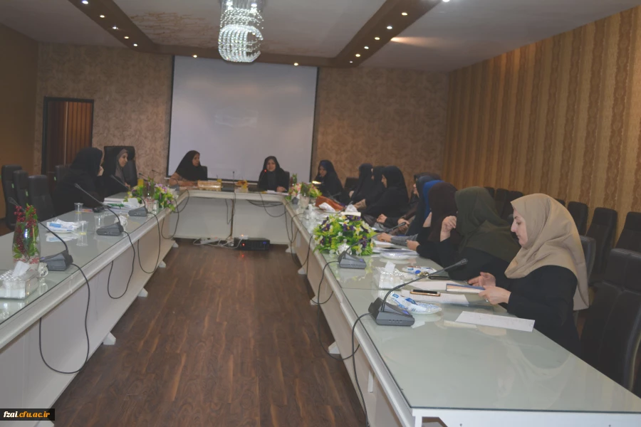 بازدید دکتر نادری از حوزه امتحانات  و دیدار با اعضا هیئت علمی