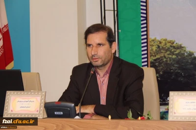 مدیرکل آموزش و پروش دردانشگاه فرهنگیان استان اصفهان:
کیفیت بخشی به رفتار معلمان ضروری است.