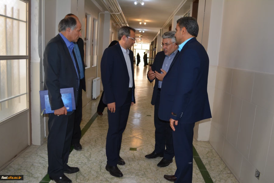 بازدید دکتر طاهری نیا سرپرست معاونت پژوهشی و فناوری از روند مصاحبه استخدامی مستخدمان آموزش و پرورش در پردیس فاطمه زهرا (س)