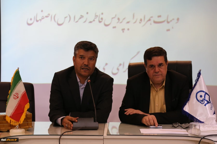 دیدار  دکتر خنیفر ریاست دانشگاه فرهنگیان با اعضا هیات علمی ، مدرسین و کارشناسان استان اصفهان