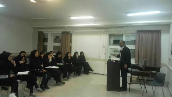 برگزاری کارڱاه تاریخ با محوریت نقش روحانیون در تاریخ معاصر