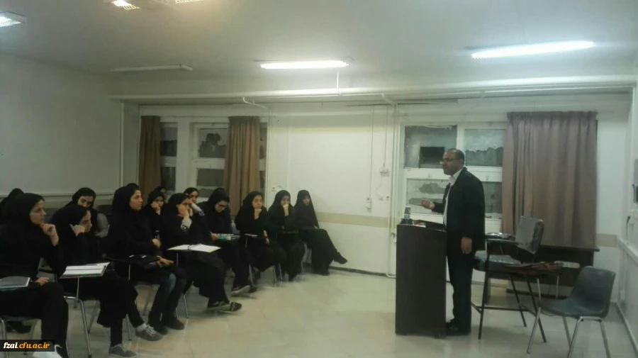 برگزاری کارڱاه تاریخ با محوریت نقش روحانیون در تاریخ معاصر