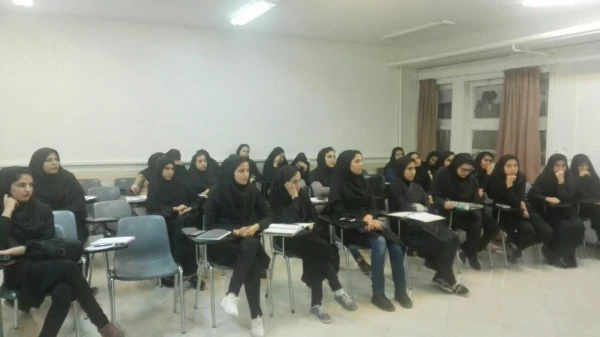 برگزاری کارڱاه تاریخ با محوریت نقش روحانیون در تاریخ معاصر