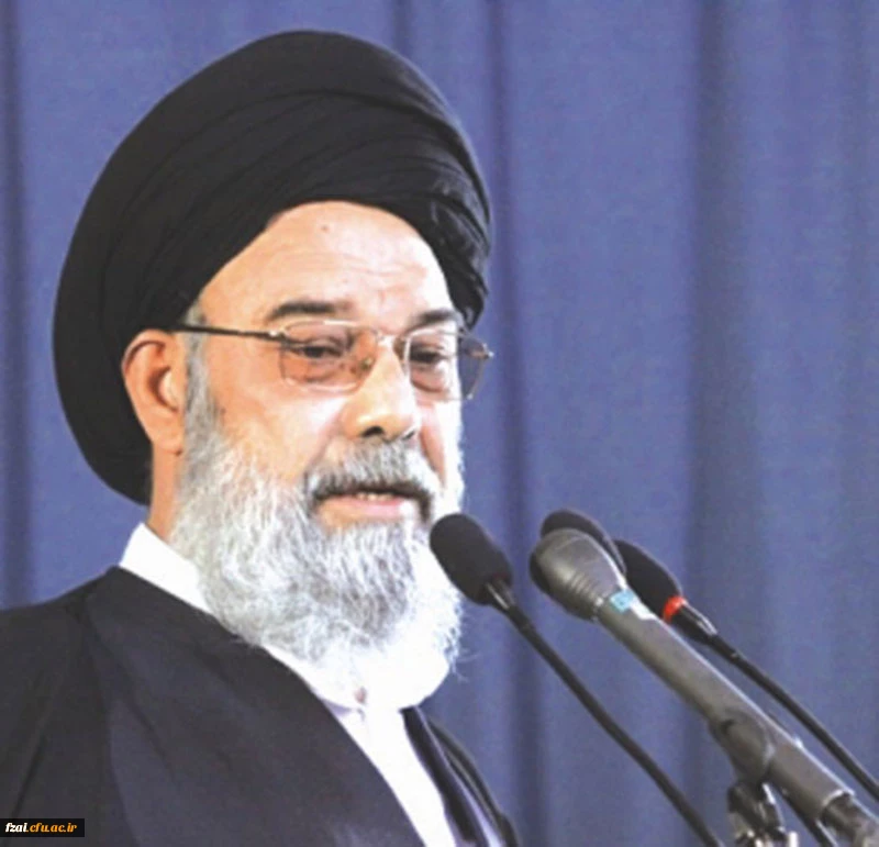 دیدار دانشجویان معلمان و مسئولان پردیس فاطمه زهرا(س) 
با آیت الله سید یوسف طباطبایی نژاد امام جمعه اصفهان  به مناسبت روزدانشجو