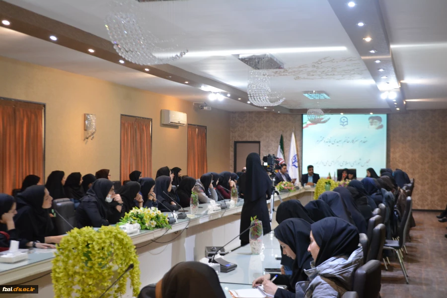 حضور نماینده مجلس شورای اسلامی  در جمع دانشجویان پردیس فاطمه زهرا (س)