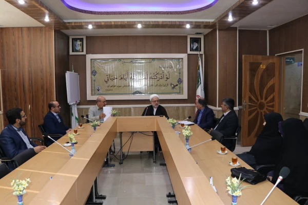 دیدارسرپرست مدیریت امور پردیس های استان با ریاست بنیاد مهدویت و آینده پژوهشی اصفهان