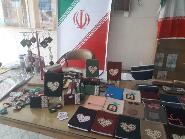 برپایی نمایشگاه و فروشگاه کالای ایرانی به مناسبت ایام الله دهه فجر