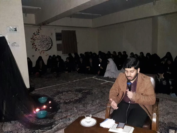 برگزاری مراسم بزرگداشت ۲۷ شهید حادثه تروریستی و وفات حضرت ام البنین. سه شنبه ۳۰ بهمن