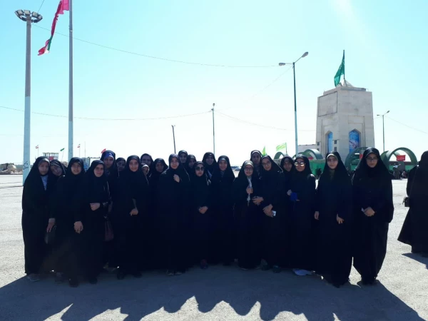 حضور جمعی از دانشجومعلمان دانشگاه فرهنگیان اصفهان در اردوی راهیان نور دانشجویی 