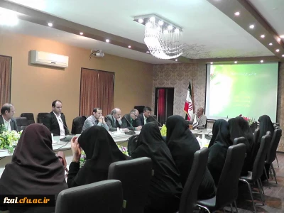 جلسه مشترک مسئولان دانشگاه فرهنگیان استان اصفهان با اعضاء محترم هیات علمی